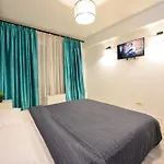 Shabbat Apartments