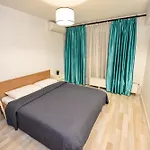 Pierre Cardin Deluxe Apartment With Terrace By Magniflex
