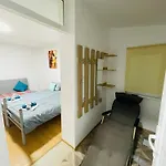 House Studio City Center