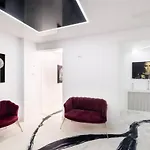 Bucharest Studios Paris Room