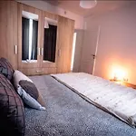 Delightful, Modern Apartment! 10 Minutes Away From City Centre Bucharest