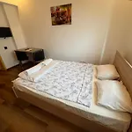 Harry Accommodation Piata Romana