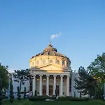 Royal Atheneum 2 By Citylife Suites