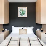 Mood Penthouse - 3Br Luxury Stay In Bucharest