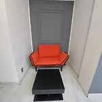 Studio Amzei Square Romana