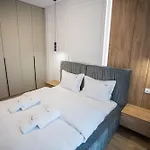 Central Address Bucharest - Cozy Accommodation