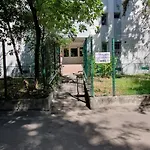 D&C Studio Ii/Self-Check-In
