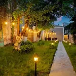 High Ceilings Apartments Bucharest Garden - Optional Parking