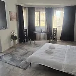 New Experience In Old Town 41 B