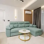 Designer Apartment - Ultracentral - Luxury Living