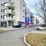 Onix Penthouse 18, Premium Parking