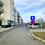 Onix Penthouse 18, Premium Parking