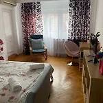 Room In Dorobanti Floreasca