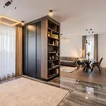 Cavar Aparthotel