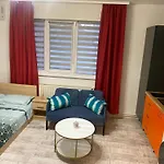 Sofi Studio Central
