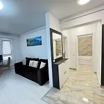 Central Address Towers By Glam Apartments Bucharest With Parking