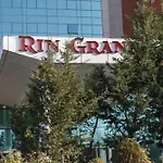 Blue Studio Rin Free Parking