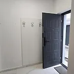 Continetal Standard Studio