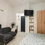 Home Guest Apartments 3