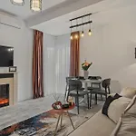 Bucharest Central Apartment