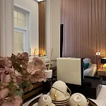 Apartment Deluxe Bucharest Downtown