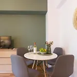 Charming & Central 1Br Apartment