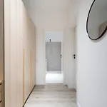Plaza Residence Studio 214