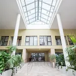 Deluxe Studios - Perfect For Short Or Long Stays
