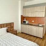 Premier Flat With Parking