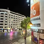 Bucharest Central & Spacious 3Br 3Ba Family Apt