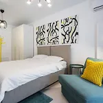 Central Residence Studio P19