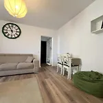 Lazy\'S Haven - Chic Central Escape In Bucharest