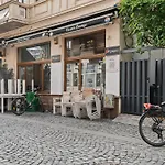 Little Studio