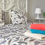 6 Sense Apartment