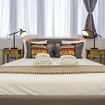 Studio L By Mrg Apartments