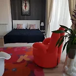 Like Home Apartments