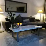 Metropole Apartments Invilla Old City