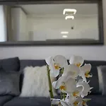 Metropole Apartments Old Town