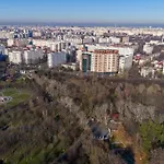 Belvedere Park Luxury