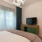 Arbans Elegant Apartment In The City Center