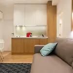 Arbans Cosy Modern Apartment In The City Center