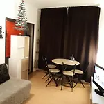 Cozy Central Studio