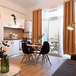 Golden Touches - Elegant - Armeneasca Central Apt