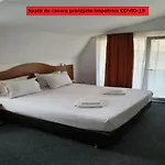 Tranzitrooms