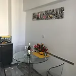 Universitate Residence