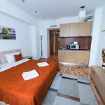 Urban Aparthotel