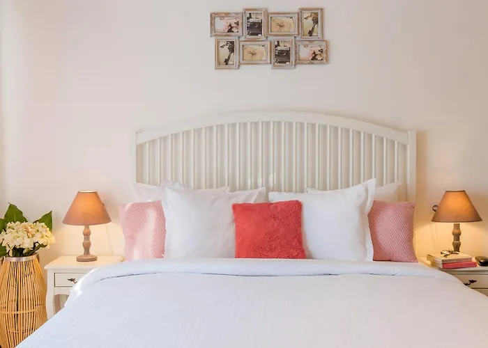 Studio T - RedBed Self-Catering Apartments