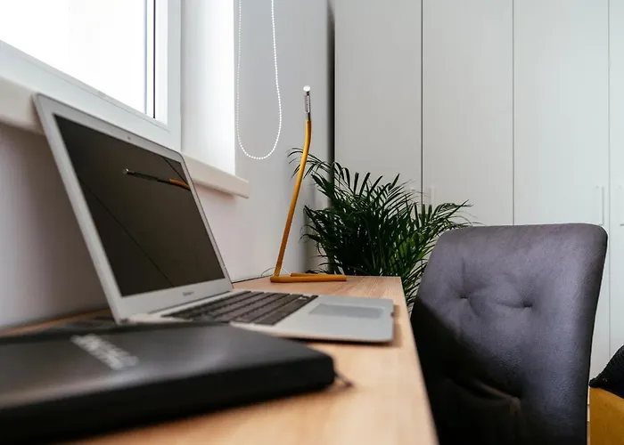 Beautiful Apartment - Top Location - Netflix+Balcony