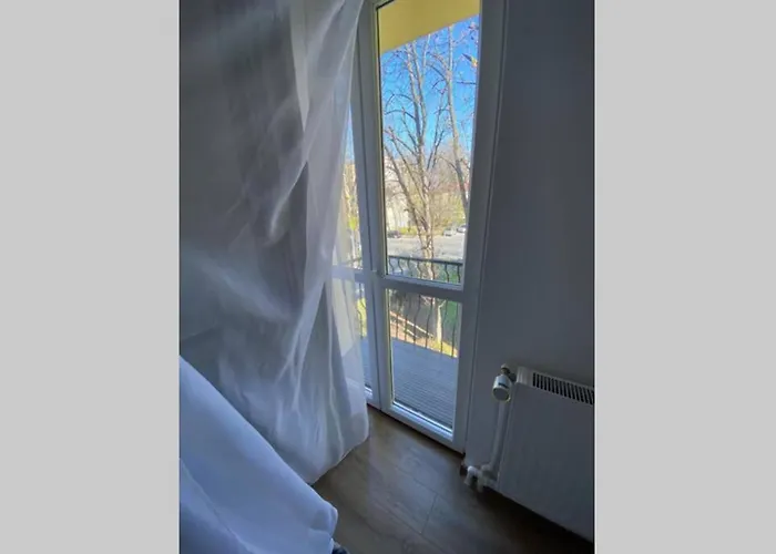 Cozy Apartment In The Business Area Of Bucharest