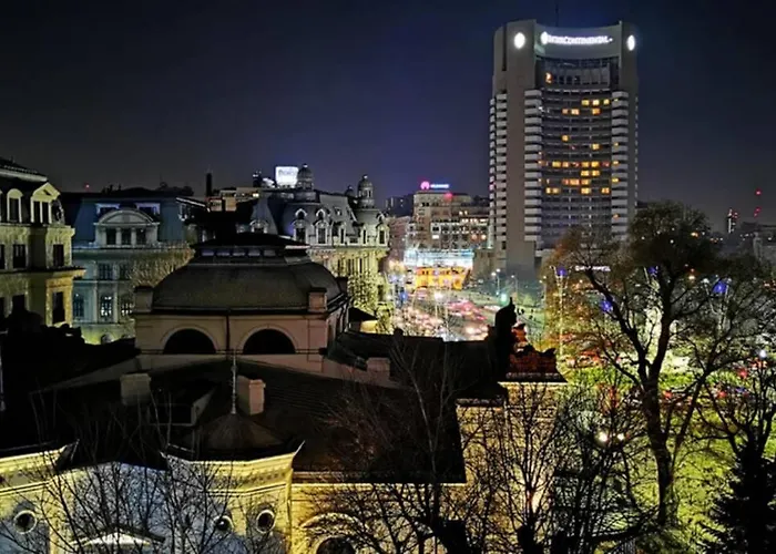 Central Studio With City View- Near Old Town